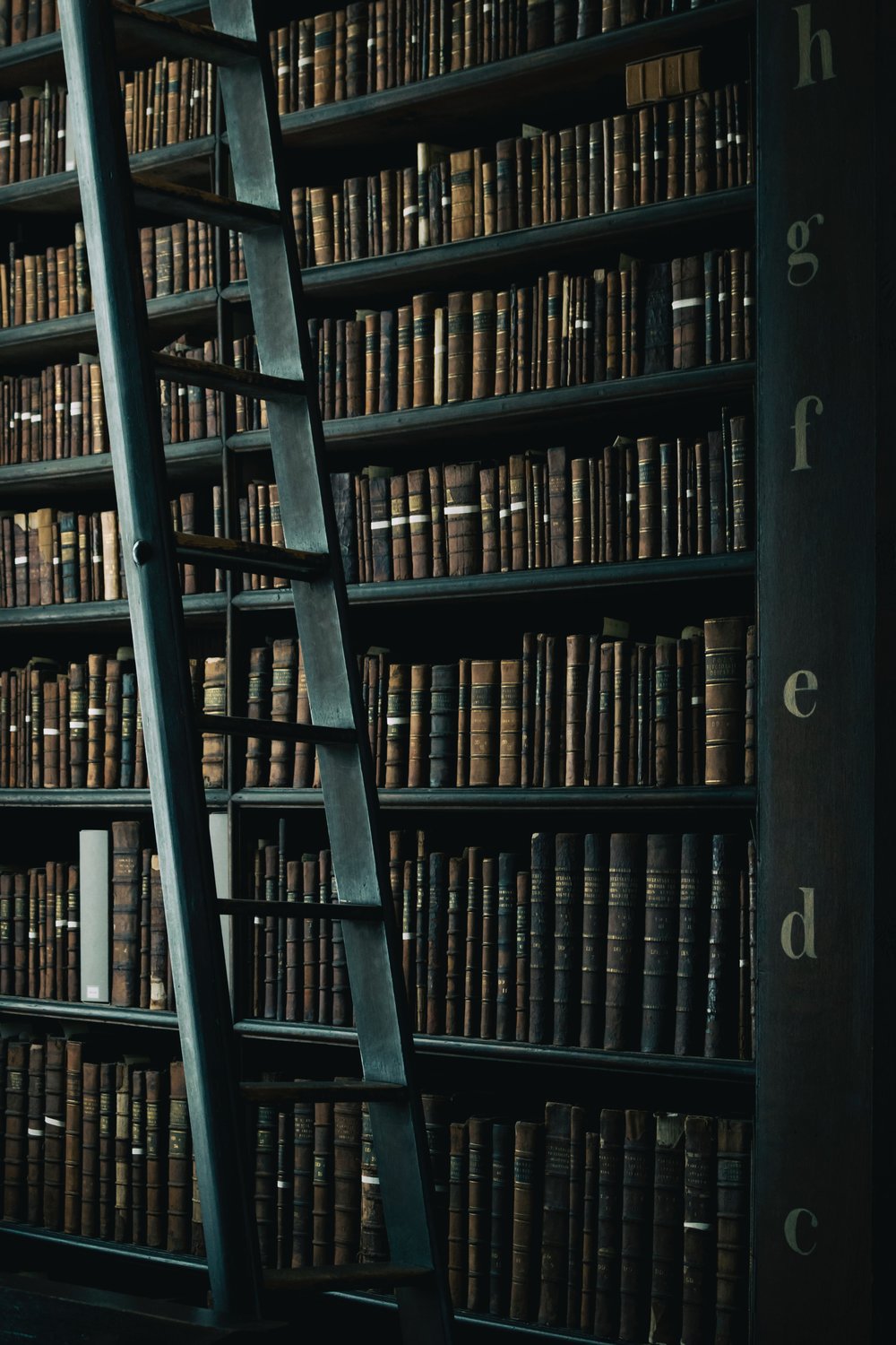 [Photo: Henry Be/Unsplash]